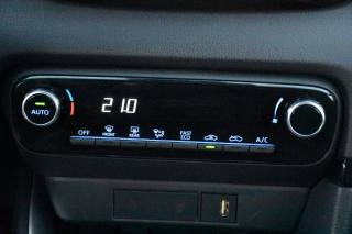 TOYOTA Yaris usata, con ESP