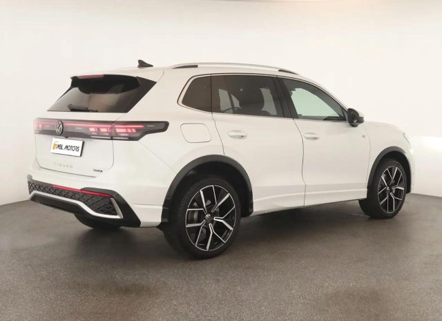 VOLKSWAGEN Tiguan usata, con Airbag