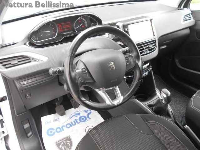 PEUGEOT 208 usata, con Bluetooth