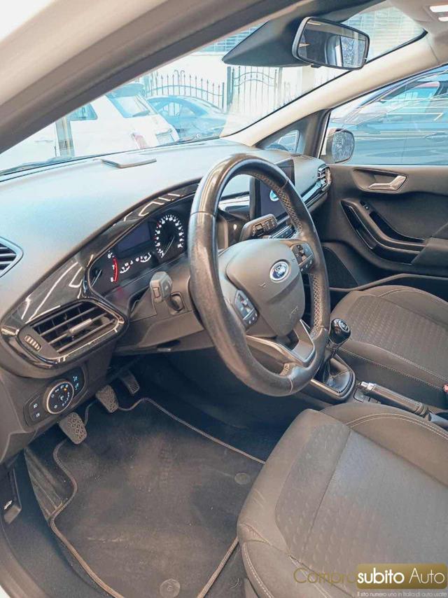 FORD Fiesta usata, con Sedile posteriore sdoppiato