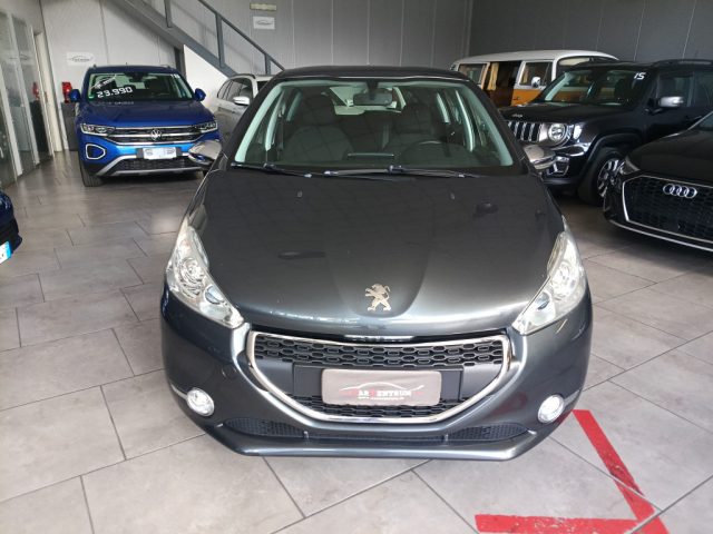 PEUGEOT 208 usata, con Airbag