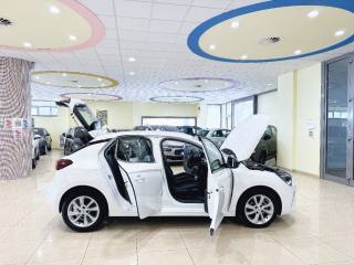OPEL Corsa usata, con Climatizzatore