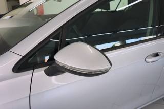 VOLKSWAGEN Golf usata, con Specchietti laterali elettrici