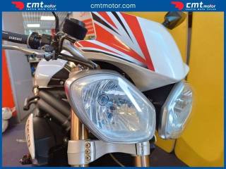 TRIUMPH Speed Triple 1050 usata 2