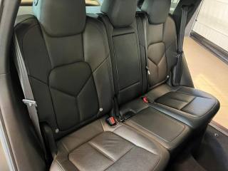 PORSCHE Cayenne usata, con Specchietti laterali elettrici