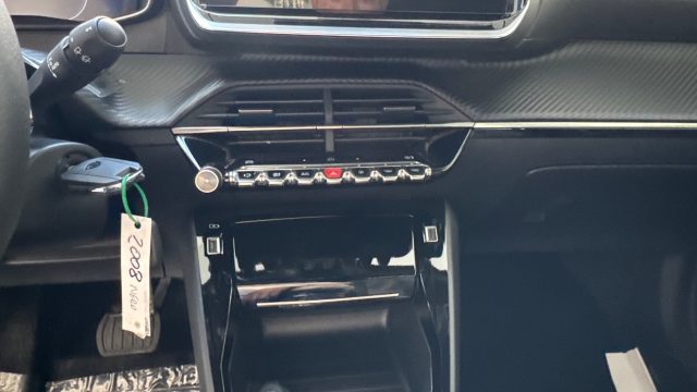 PEUGEOT 2008 usata, con Fendinebbia