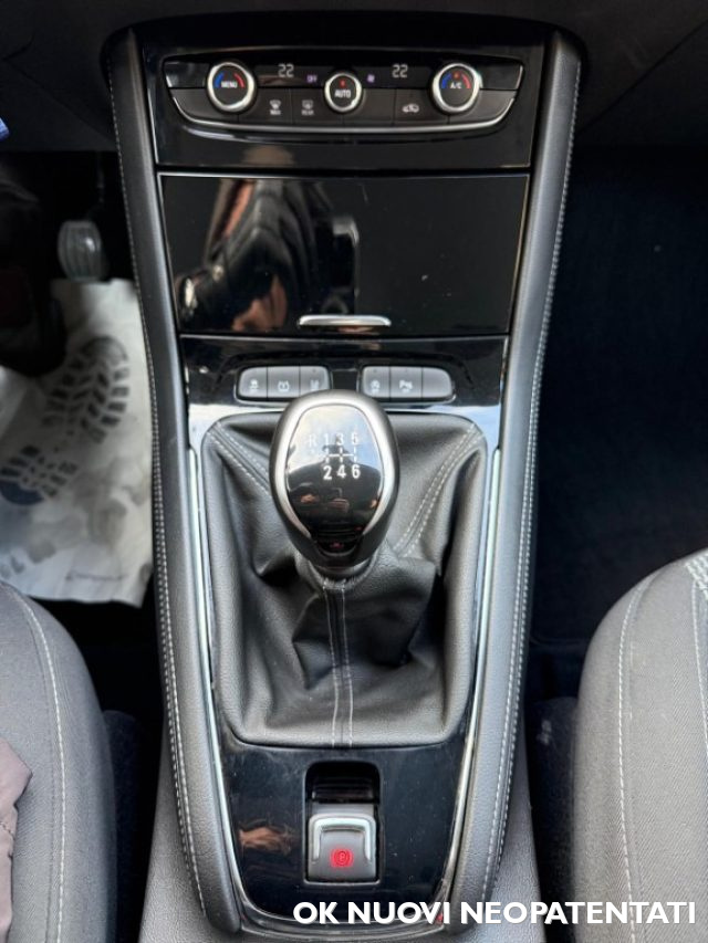 OPEL Grandland X usata, con Fendinebbia