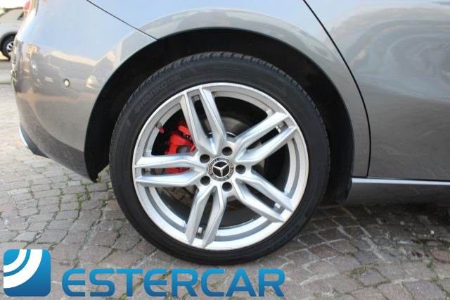 MERCEDES-BENZ A 180 usata, con Controllo automatico clima