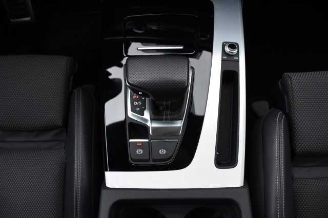 AUDI Q5 usata, con Sedili sportivi