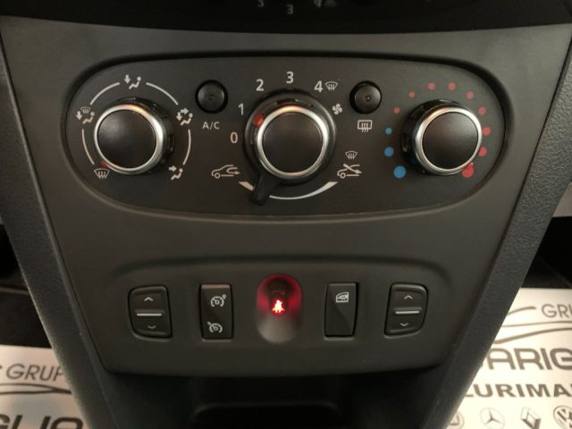 DACIA Sandero usata, con Volante in pelle
