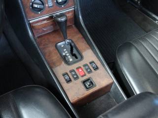 MERCEDES-BENZ SL 300 usata, con Volante in pelle