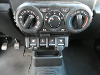 SUZUKI Jimny usata, con Gancio traino