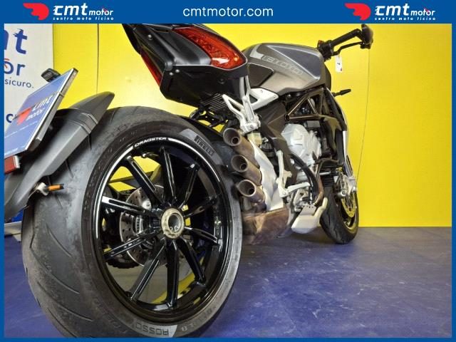 MV AGUSTA Dragster 800 usata 6