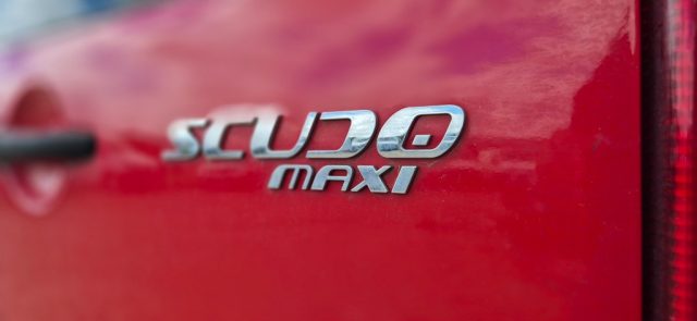 PEUGEOT Expert usata, con Sensori di parcheggio posteriori