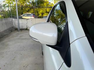 TOYOTA iQ usata 58