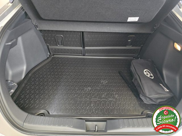 TOYOTA C-HR usata, con Cerchi in lega
