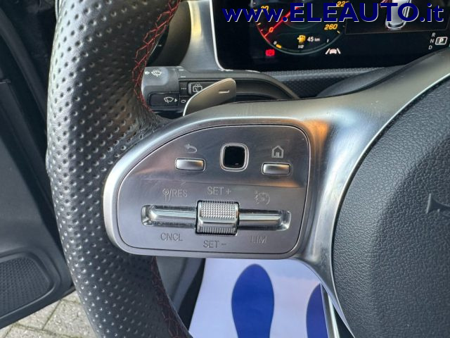 MERCEDES-BENZ CLA 200 usata, con Sistema di navigazione