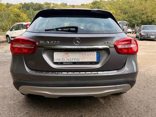 MERCEDES-BENZ GLA 200 usata, con Lettore CD