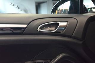 PORSCHE Cayenne usata 36