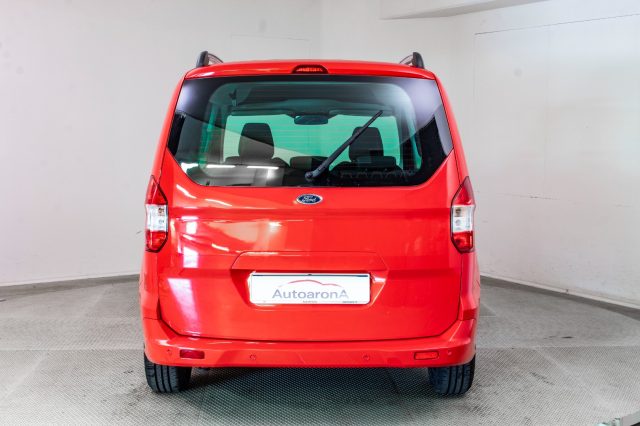 FORD Tourneo Courier usata, con ESP