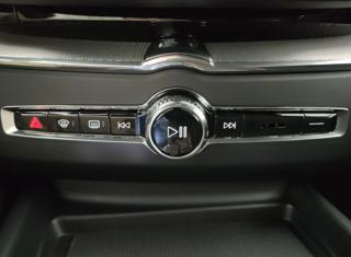 VOLVO XC60 usata, con Luci diurne LED