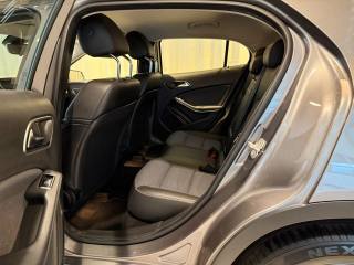 MERCEDES-BENZ GLA 200 usata, con Alzacristalli elettrici