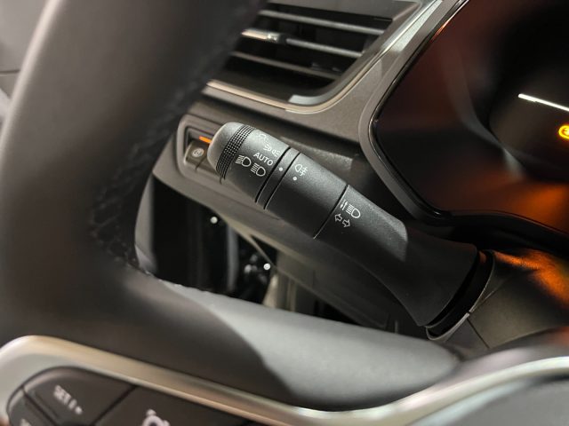 RENAULT Captur usata, con Sedili sportivi