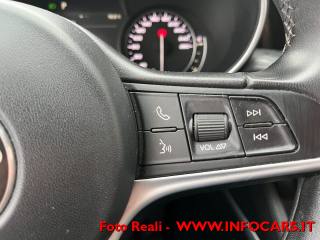 ALFA ROMEO Stelvio usata, con Luci diurne LED