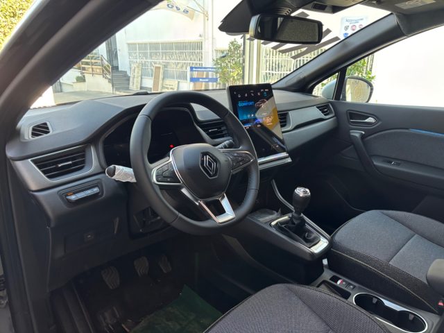 RENAULT Captur usata, con Bracciolo