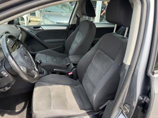 VOLKSWAGEN Golf usata, con Autoradio