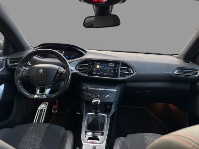 PEUGEOT 308 usata, con Cruise Control