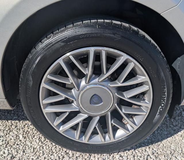 LANCIA Ypsilon usata, con Fendinebbia