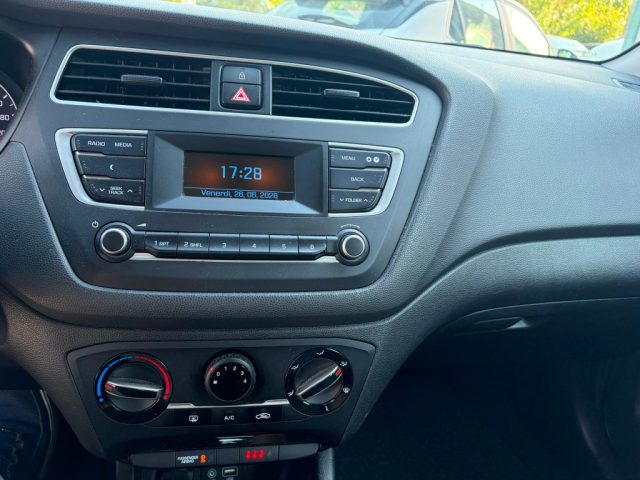 HYUNDAI i20 usata, con ESP