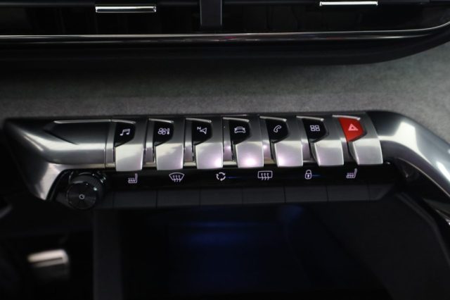 PEUGEOT 3008 usata 12