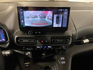 OPEL Combo usata, con Cerchi in lega