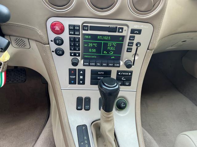 ALFA ROMEO 166 usata, con Park Distance Control