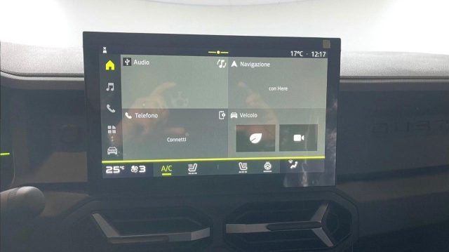 DACIA Duster usata, con Sensori di parcheggio posteriori