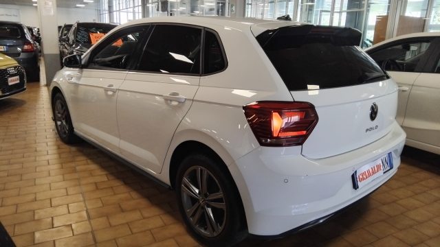 VOLKSWAGEN Polo usata, con Autoradio