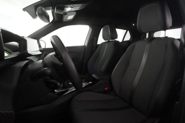 PEUGEOT 2008 usata 9
