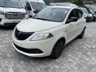 LANCIA Ypsilon 1.0 FireFly 5 porte S&S Hybrid Oro