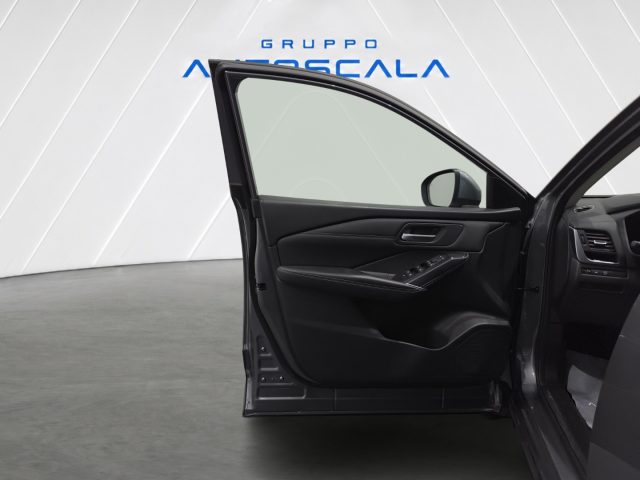NISSAN Qashqai usata, con Autoradio
