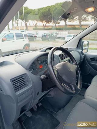 PEUGEOT Expert usata 11