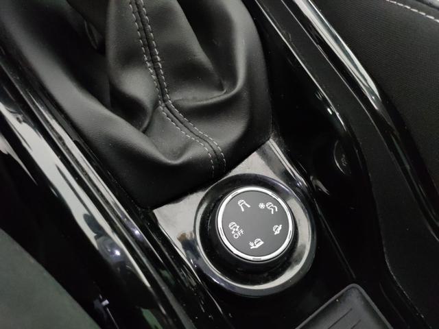 PEUGEOT 2008 usata, con Interni in pelle