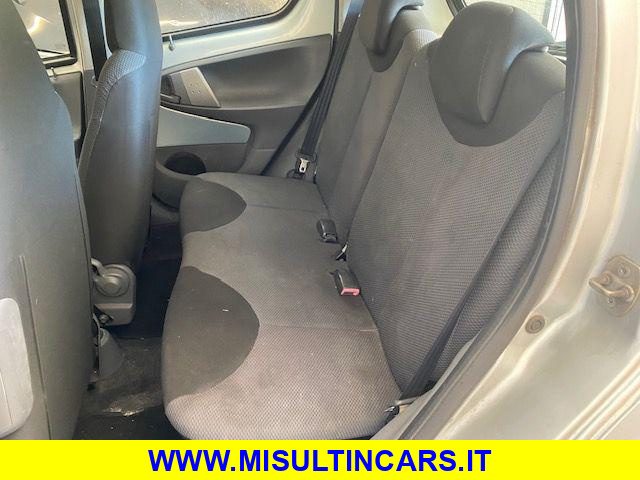 TOYOTA Aygo usata, con Lettore CD