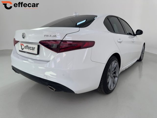 ALFA ROMEO Giulia usata, con Autoradio
