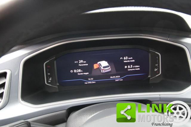 VOLKSWAGEN T-Roc usata, con Autoradio