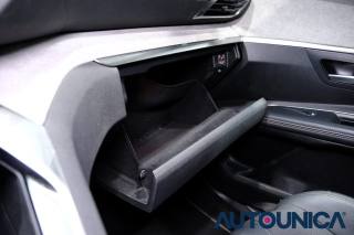 PEUGEOT 5008 usata, con Sensore di pioggia