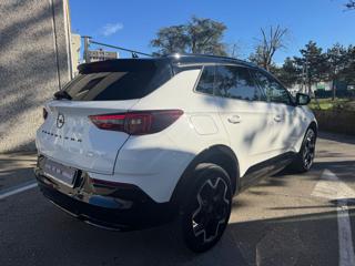OPEL Grandland usata, con Airbag laterali