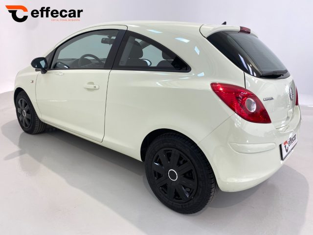 OPEL Corsa usata, con Airbag laterali