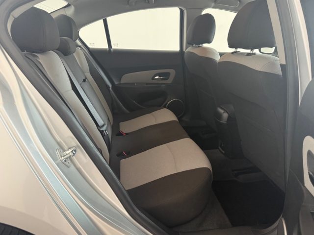 CHEVROLET Cruze usata 16